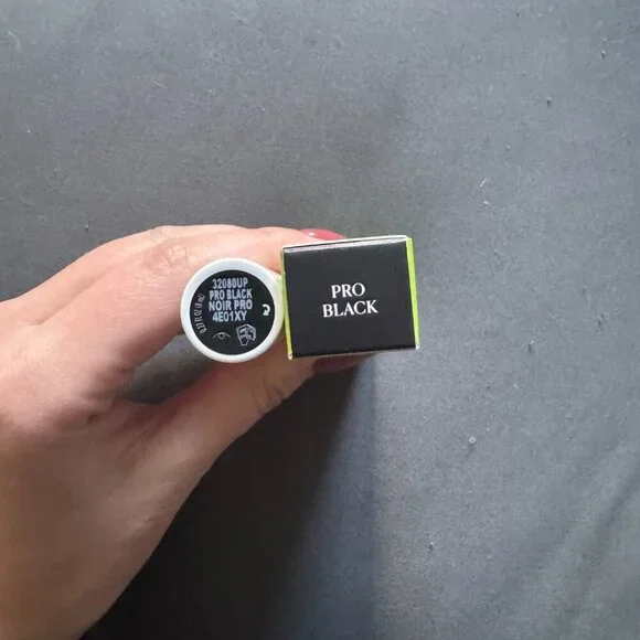 ⚡️ 3/$15 | NEW W3LL PEOPLE Expressionist Pro Mascara in Pro Black 8 ml - Picture 3 of 6